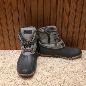 Sperry duck boots